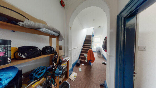 10 bed Terraced to rent Image 11