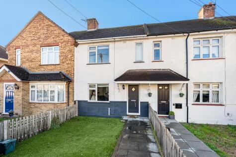 Lincoln Way, Sunbury-on-Thames, Surrey, TW16