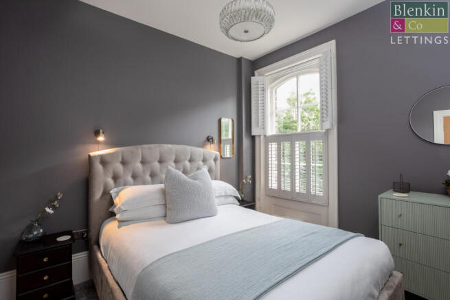 2 bed Apartment to rent Image 5