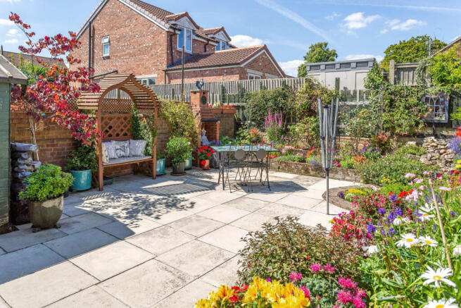 garden b