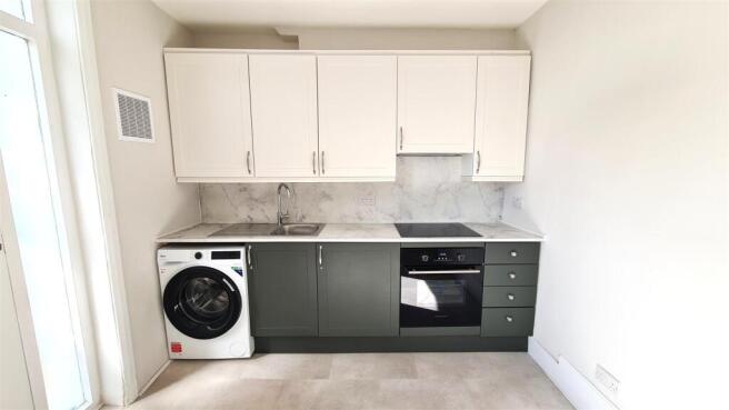 Kitchen/Breakfast