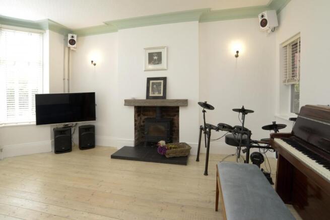 Dining Room/Music Ro
