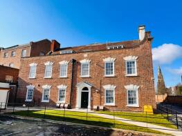 Apartment 2, Windsor House, The Crescent, Taunton TA1 4EA