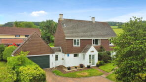 Oakwood, Park Lane Close, Minehead TA24 6NL