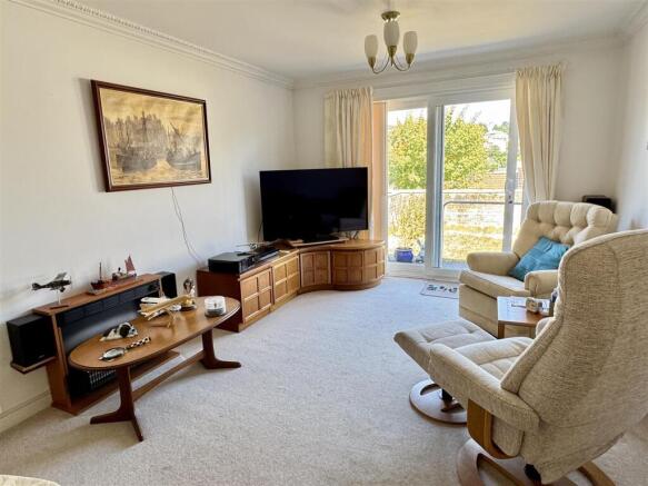 Lounge: