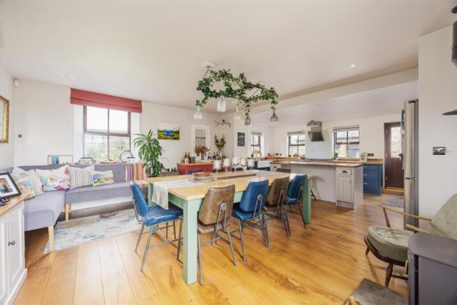 Open Plan Living Dining Kitchen