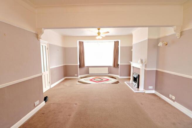 Through Lounge/Diner