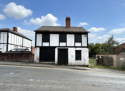 18 Winnington Street, Northwich, Cheshire CW8 1AD
