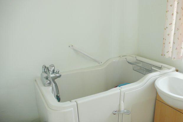 Photo 8