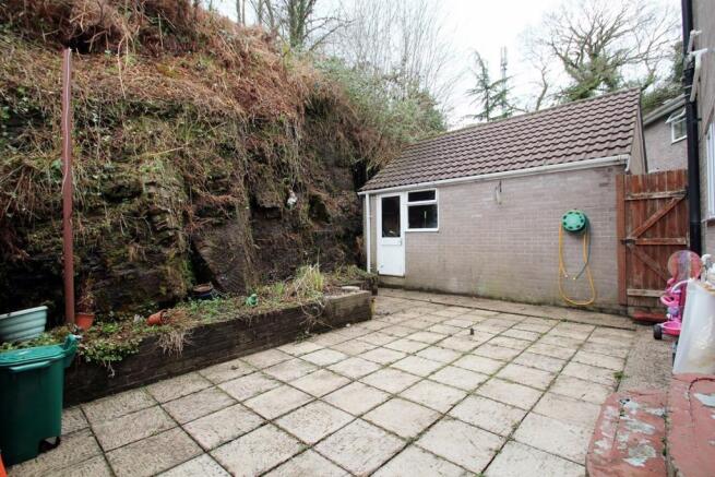 Rear Garden (souther