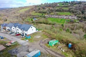 12, The Glade, Blackwood NP12 2HB