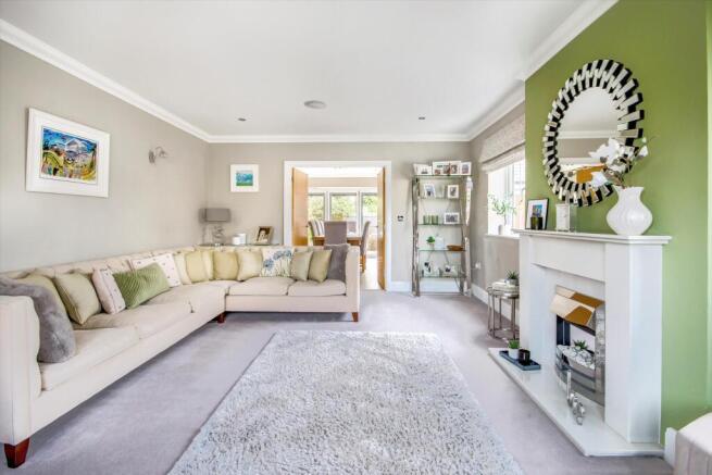 10, Shutter Lane, Gotherington, Cheltenham, Gloucestershire, GL52 photo 4