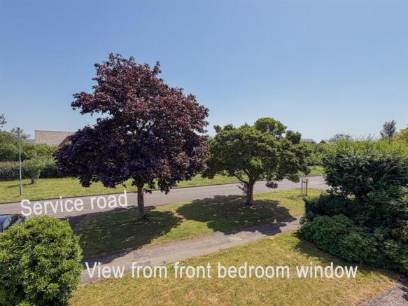 Warkton Lane, Barton Seagrave, Kettering photo 4