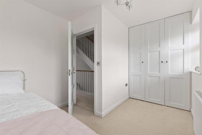 3 bed Semi-Detached for sale Image 12