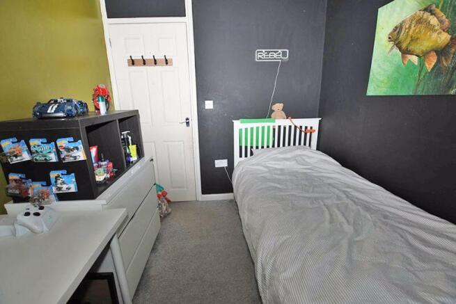 Photo 8