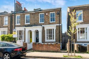 Flat A, 88, Lansdowne Drive, Hackney, London E8 3ER