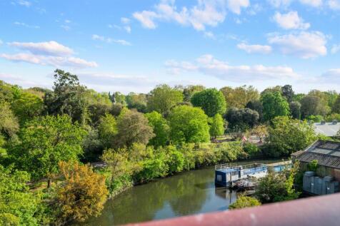 Hollandbury House, The Brentford Project, TW8