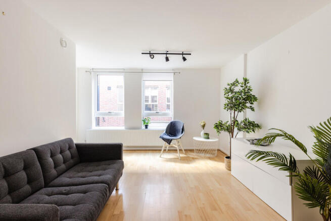 81H Odhams Walk-L...
