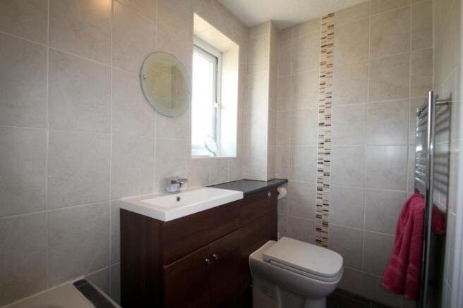 bathroom (Main)
