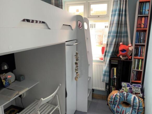 bedroom3