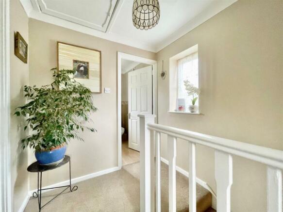 FIRST FLOOR LANDING