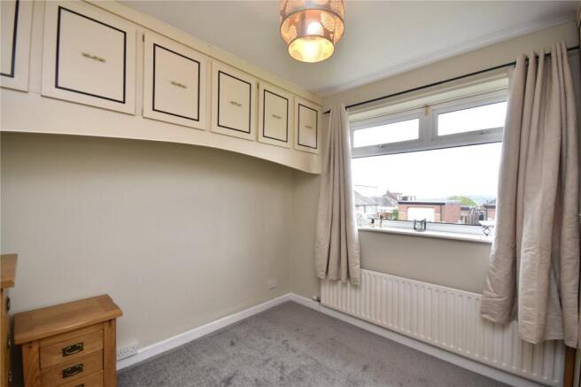 3 bed Semi-Detached Bungalow for sale Image 11