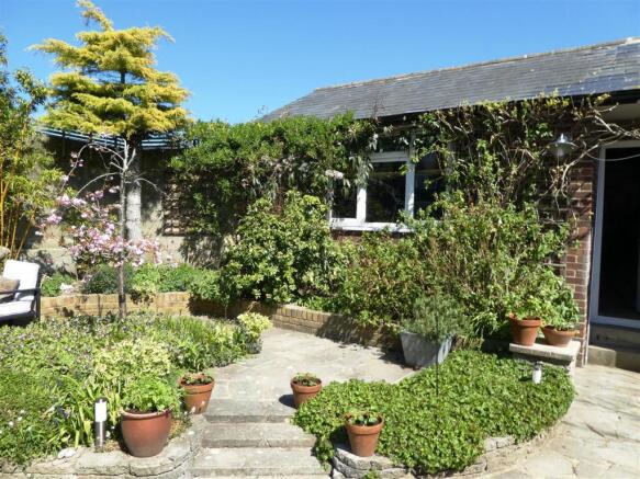 garden7.JPG