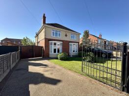 13, Oldfield Lane, Stainforth, Doncaster DN7 5NF