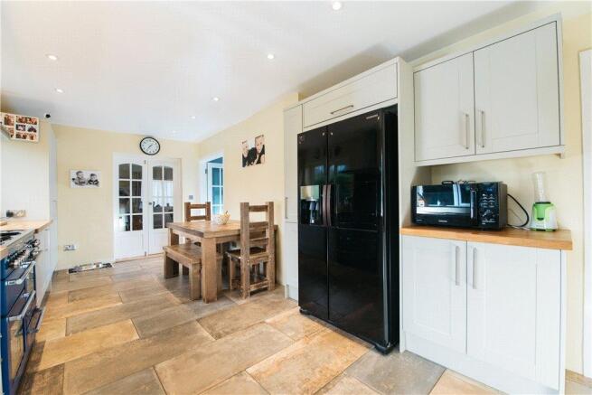 Kitchen/Breakfast Rm