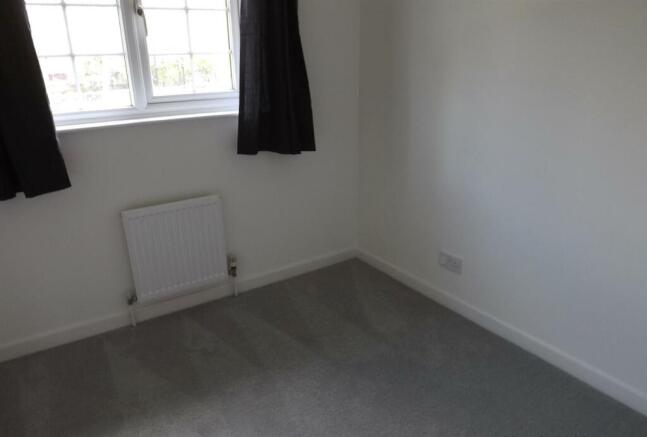 Bedroom 2.JPG