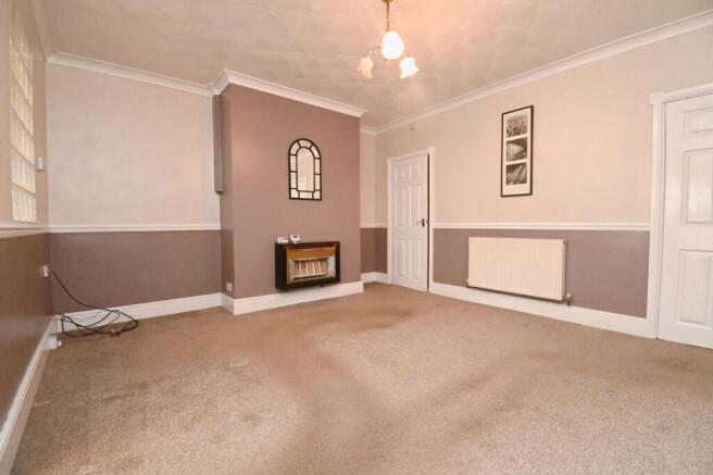 3 bed Terraced for sale Image 4