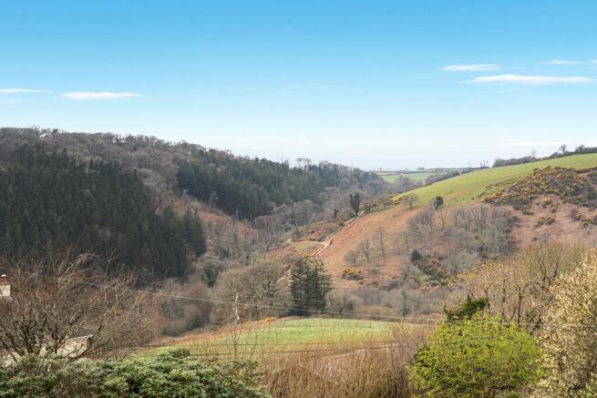 1433749-3-69c150f36ff59-ARW-1