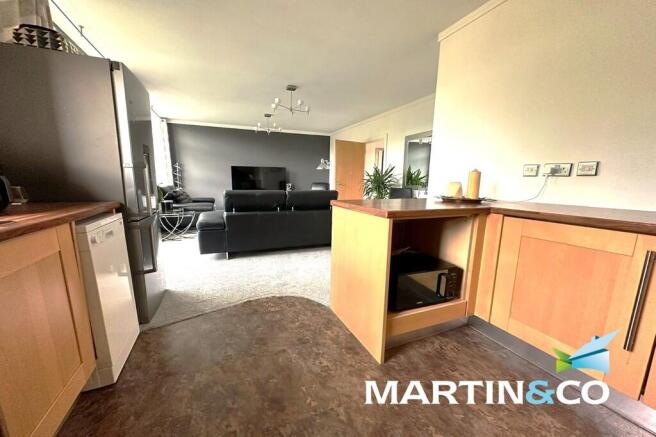 2 bed Apartment for sale Image 12