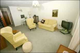 Lounge Photo 1