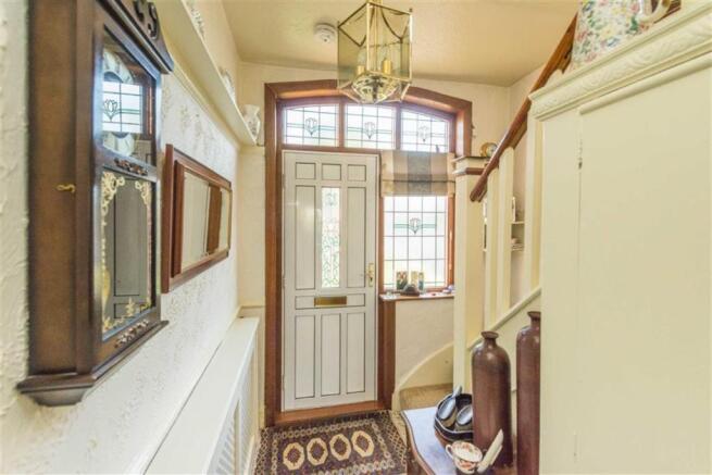 IMPRESSIVE HALLWAY
