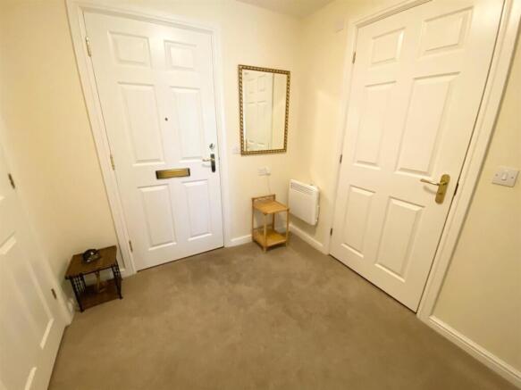 1 bed Apartment for sale Image 5