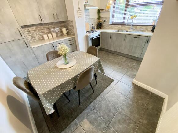 Kitchen/Dining Room