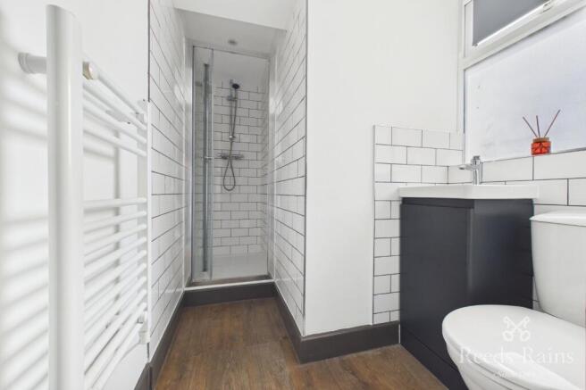 1 bed Apartment to rent Image 4