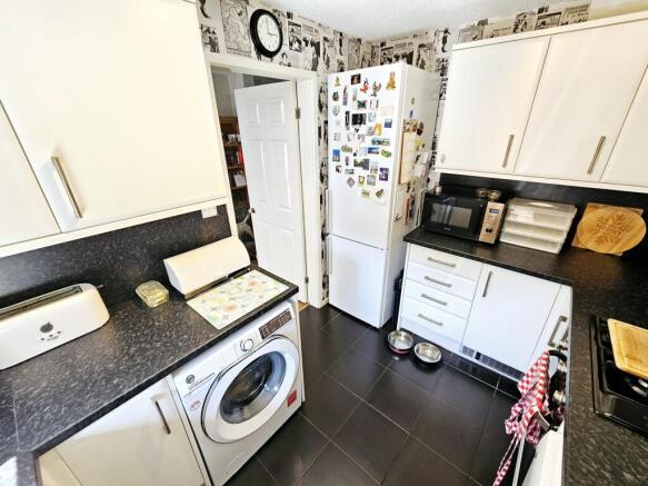 3 bed Detached for sale Image 5