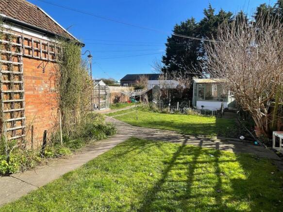 Rear Garden..jpg