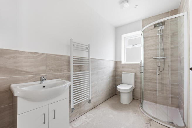 4 bed Detached for sale Image 9
