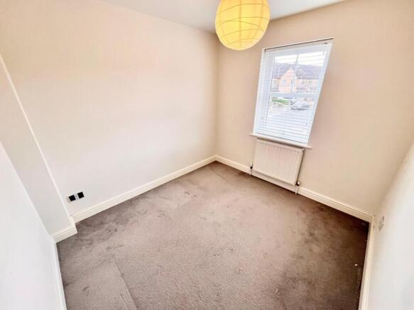 3 bed End of Terrace to rent Image 7