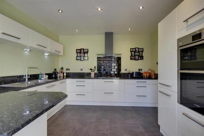Breakfast Kitchen