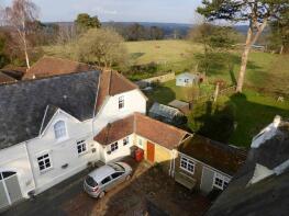 Barlavington Manor, Burton Park Road, Barlavington GU28 0JS