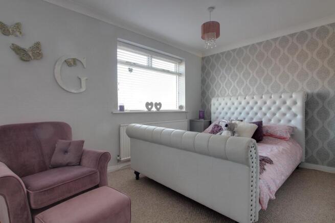 Bedroom 2 (Double)
