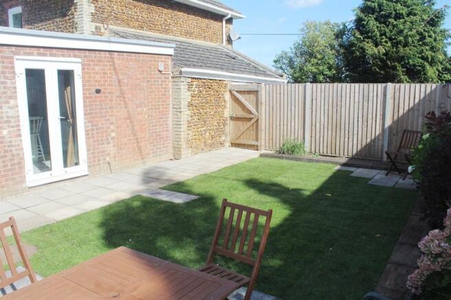 Photo 16