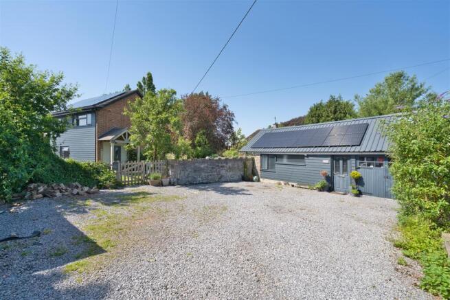 Drive/Annexe