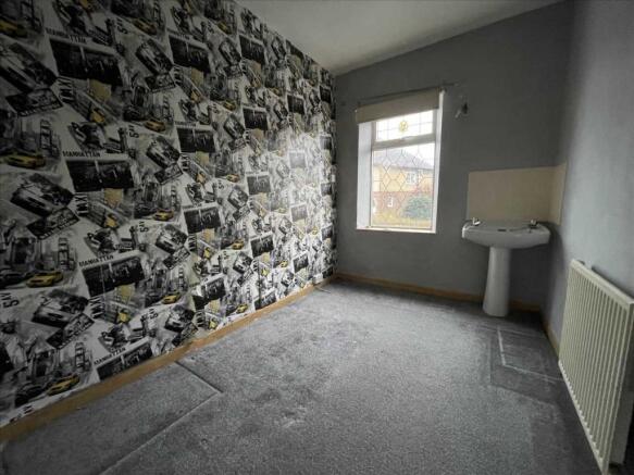 Bedroom (front)