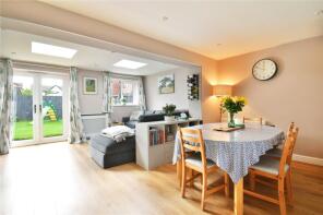 27, Merton Crescent, Heaton Chapel, Stockport SK4 4SD