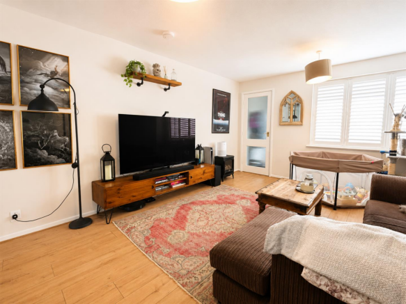 Lounge / Dining Room